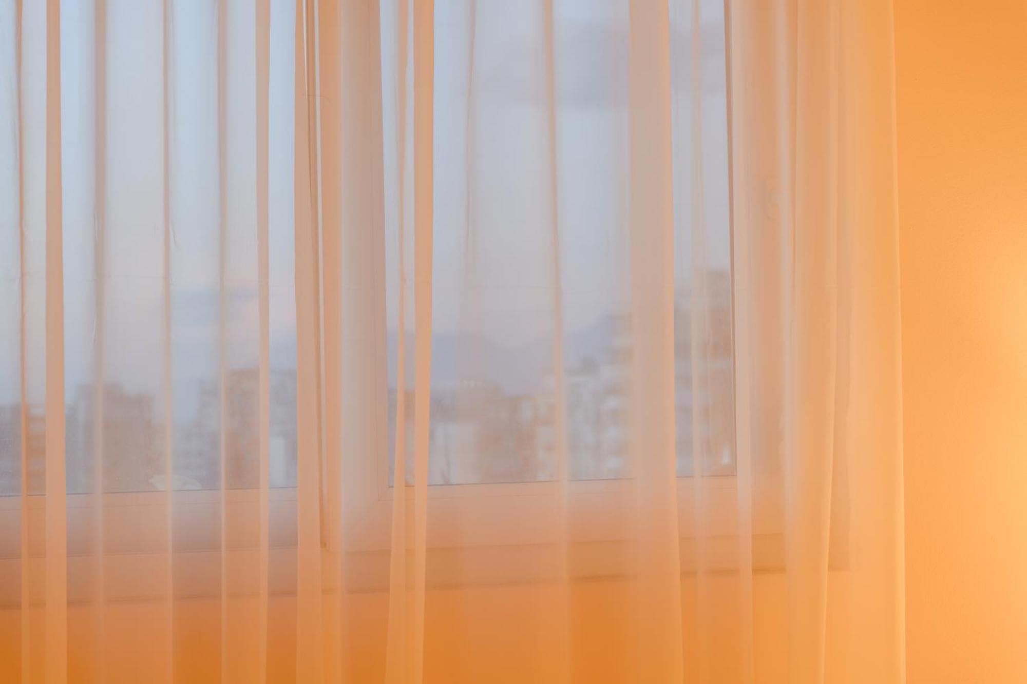 Terrace Tirana Cityscape 2 Luaran gambar